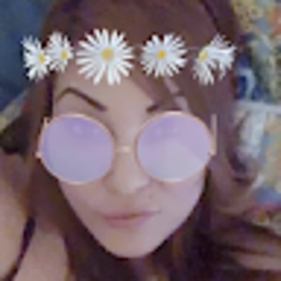 Meet your Posher, Olga - Picture 1 of 1